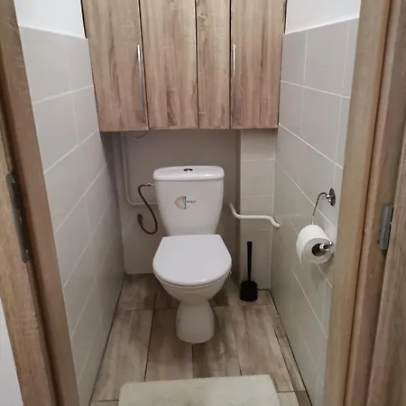 Family S Výhľadom Na Choč * Lúčky