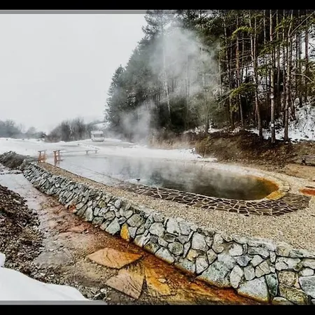 Family S Vyhladom Na Choc